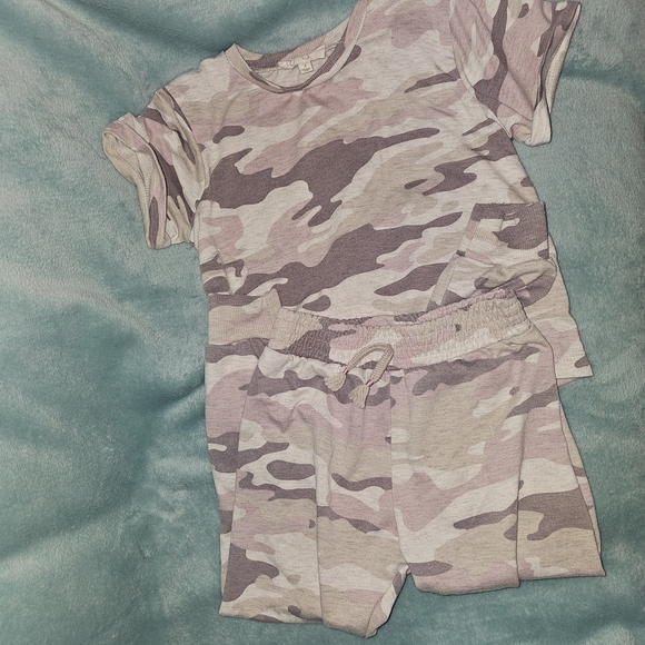 Jessica Simpson Pink Camo Kids Matching Set - Picture 5 of 9
